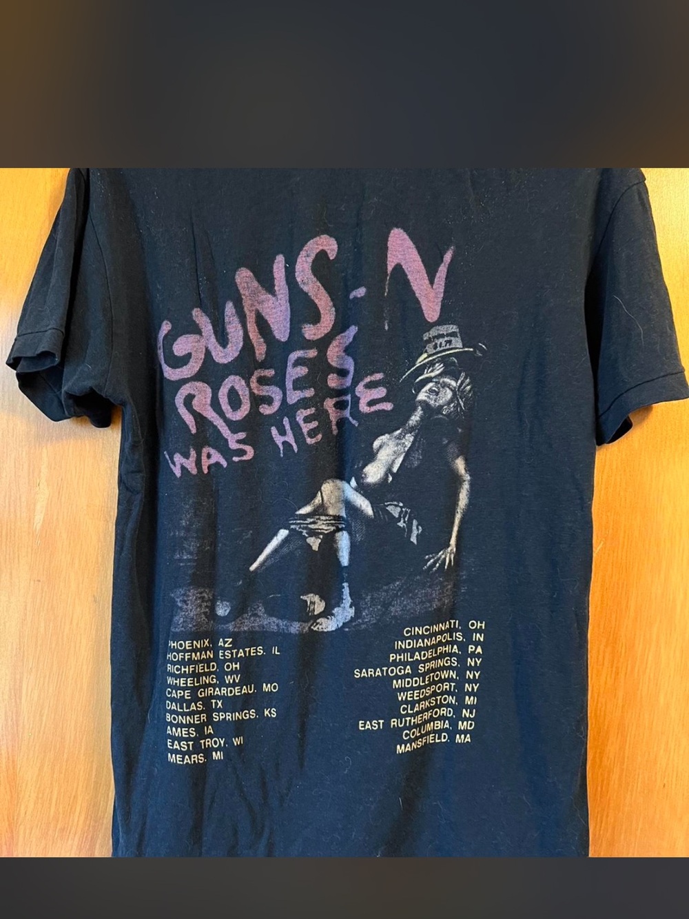 Guns N’ Roses tee - Picture 3 of 3